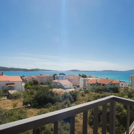 Skan Villa